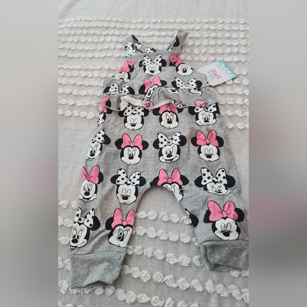 Disney baby Jumpsuit 6/9M, pink and gray